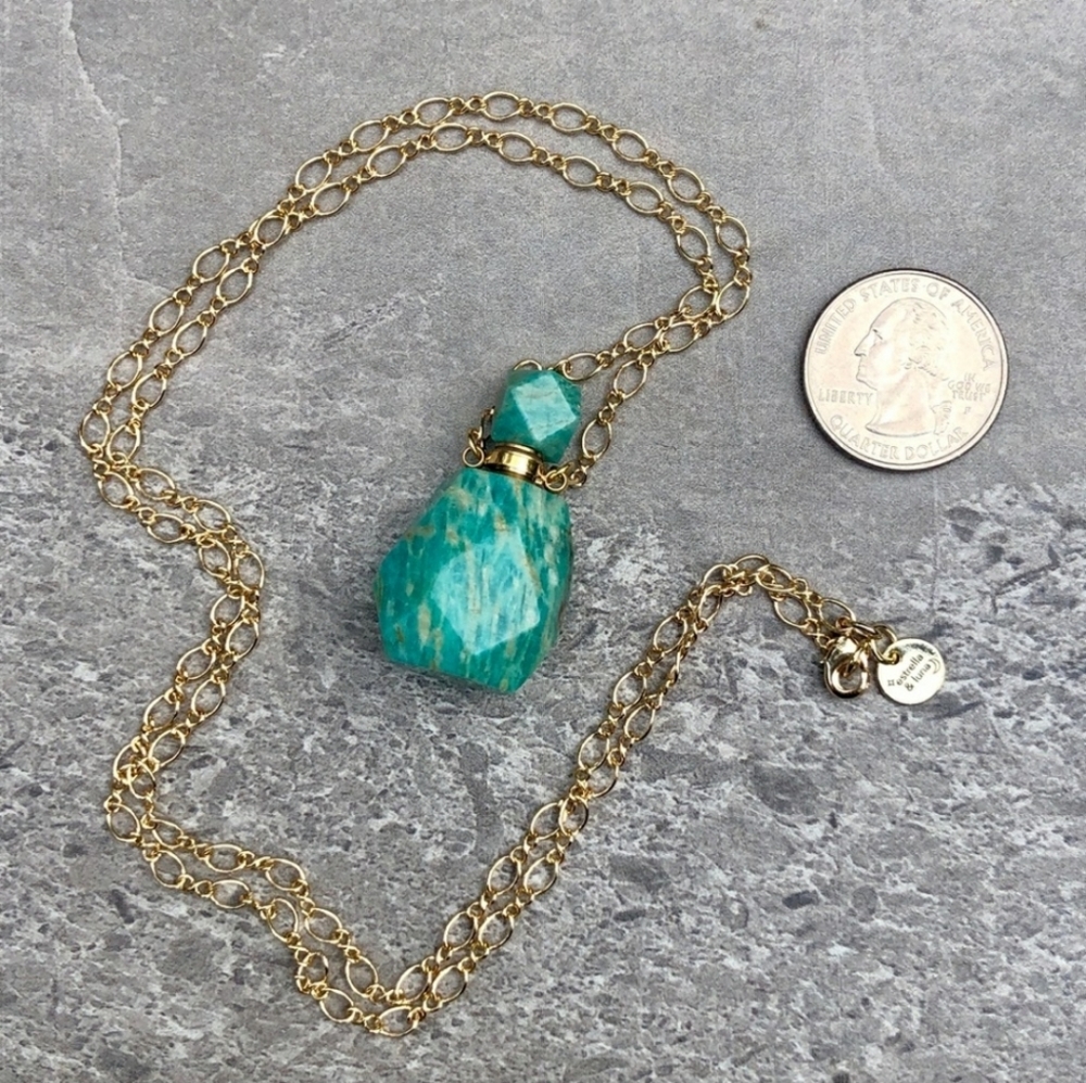 🧡 Stone Bottle Diffuser Boho 22K Gold Necklace - Picture 5 of 8